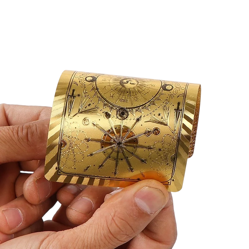Premium-Tarotkartenset aus Goldfolie