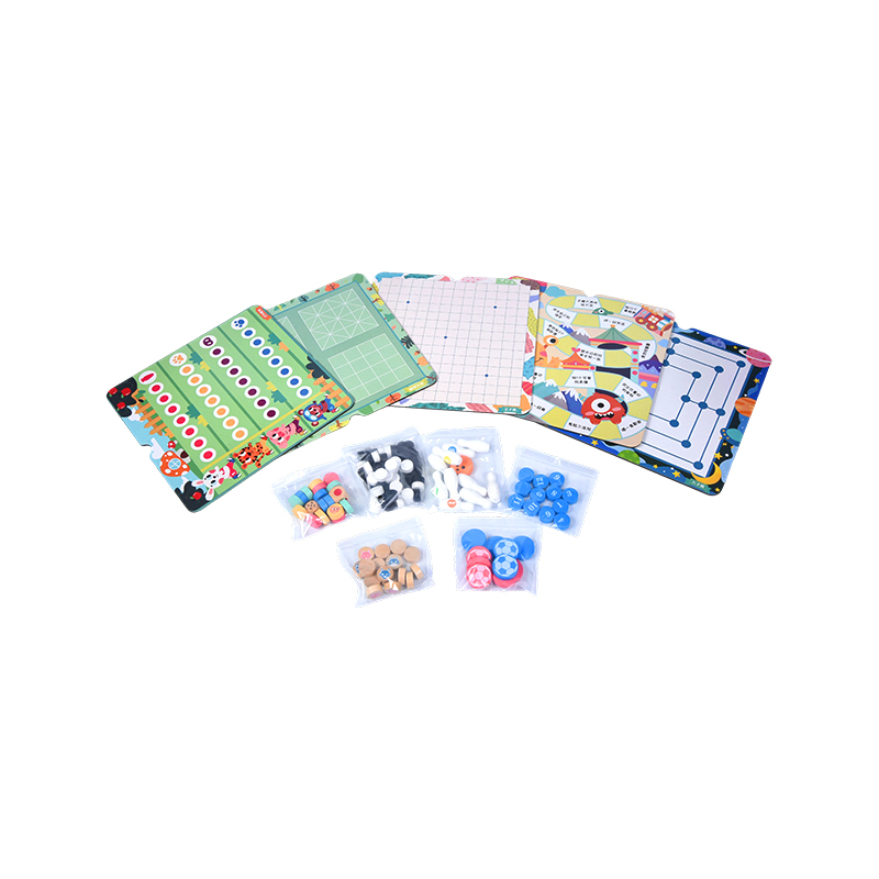 Classic Family Entertainment Collection Multi-Game Brettspielset aus Holz