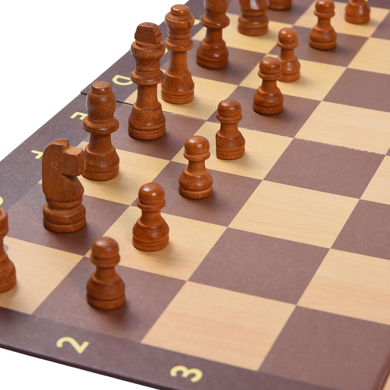 Aufbewahrungstasche und Anleitung Faltbares Schachspiel aus Holz