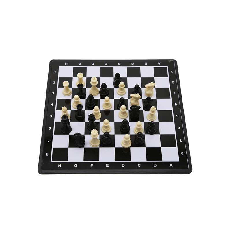 Klassisches Mehrspielset – Schach-, Domino-, Poker- und Dame-Kombination
