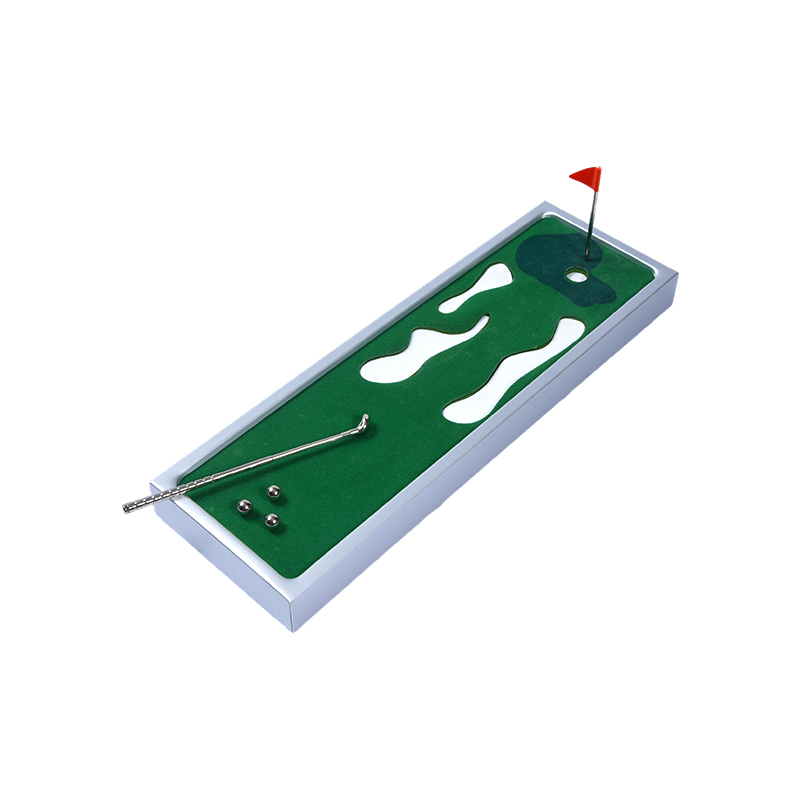  Tragbares Indoor-Golfspiel mit Aluminiumrahmen, Desktop-Mini-Golf, Putting Green