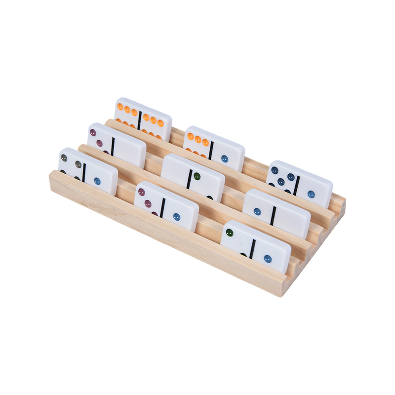 Bunte Punktmuster mit organisiertem Display-Domino-Rack-Set aus Holz